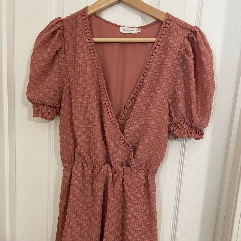 Bought at Dillards, brand is Blu pepper, dusty pink size small.